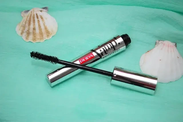 Тушь Pupa Vamp Mascara Waterproof 001 Extra Black 9 - Фото 4 Тушь Pupa Vamp Mascara Waterproof 001 Extra Black 9 - изображение 4