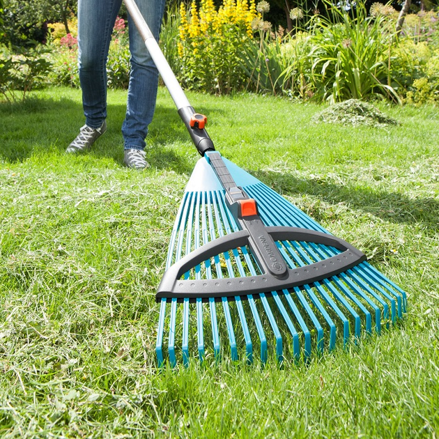 Regulowane grabie plastikowe Gardena Combisystem 03099-30 z drewnianym trzonkiem - obraz 4