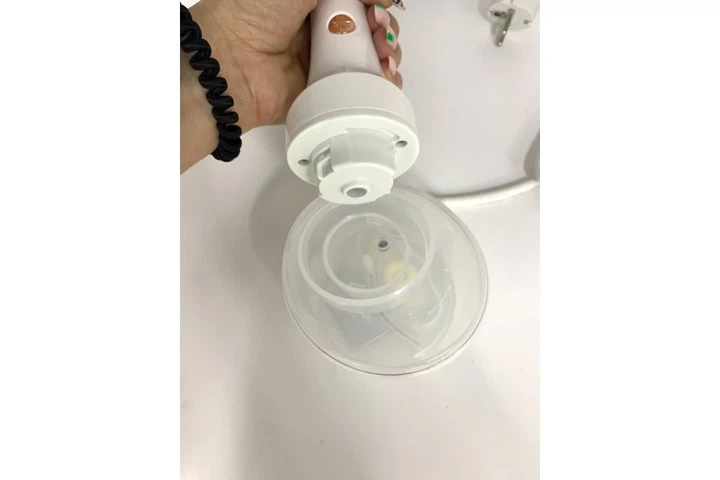 Отпариватель ручной 1600 W VOLYYX RS7046 WHITE для курток, пиджаков, пальто, тканей, синтетики, занавесок, тюлей, штор, текстиля - Фото 3 Отпариватель ручной 1600 W VOLYYX RS7046 WHITE для курток, пиджаков, пальто, тканей, синтетики, занавесок, тюлей, штор, текстиля - изображение 3