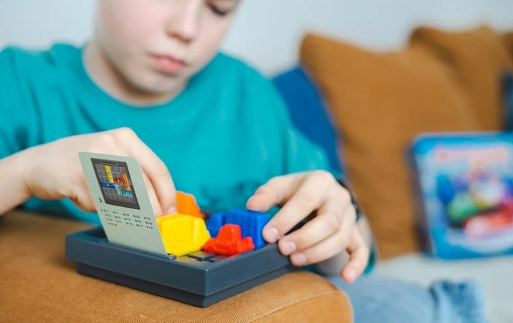 Настільна гра ThinkFun головоломка «Година пік» (Польське видання) 766222 (4005556766222) - зображення 8