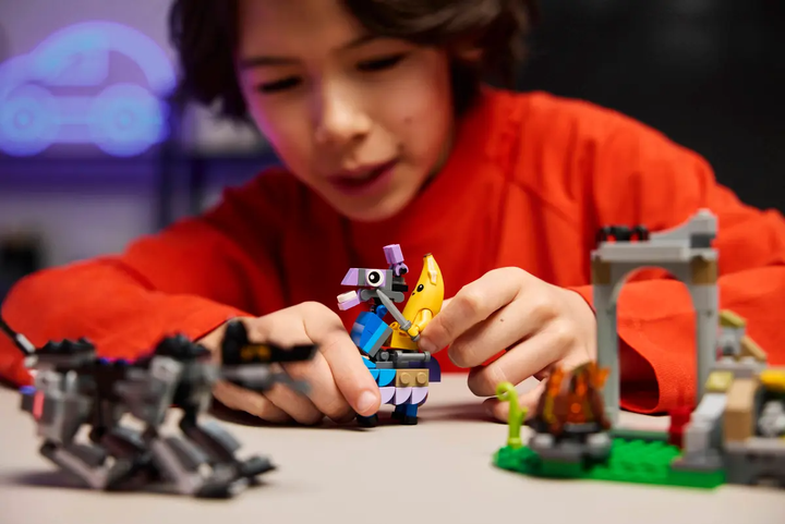 Конструктор LEGO Fortnite Скины, Искра и лагерь 250 элементов (77075) - Фото 11 Конструктор LEGO Fortnite Скины, Искра и лагерь 250 элементов (77075) - изображение 11