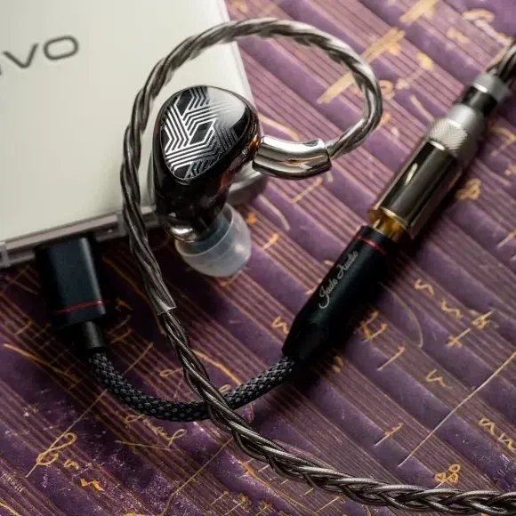 FiiO JA11 Black (DAC/Amp, 3.5mm) – компактный ЦАП с усилителем для наушников, поддержка Hi-Res Audio, мощность 130 мВт@32 Ом - изображение 4