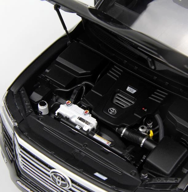 Модель автомобиля Toyota Land Cruiser LC300 ZX 2024 Black by LCD
