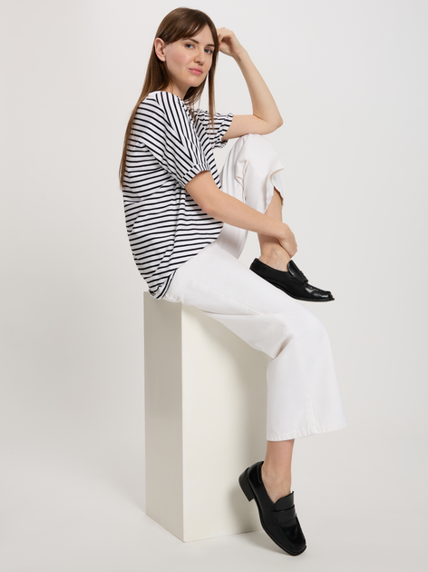 T-shirt damski bawełniany w paski w serek Cross Jeans 56190-008 M Biały (8697319732771) - obraz 3