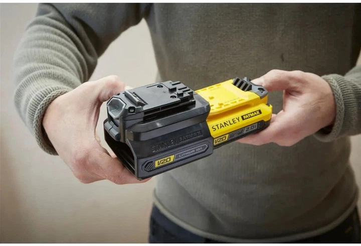 Адаптер перехідник для акумуляторної батареї Stanley FATMAX V20 18В SFMCB100 - Фото 4 Адаптер перехідник для акумуляторної батареї Stanley FATMAX V20 18В SFMCB100 - зображення 4