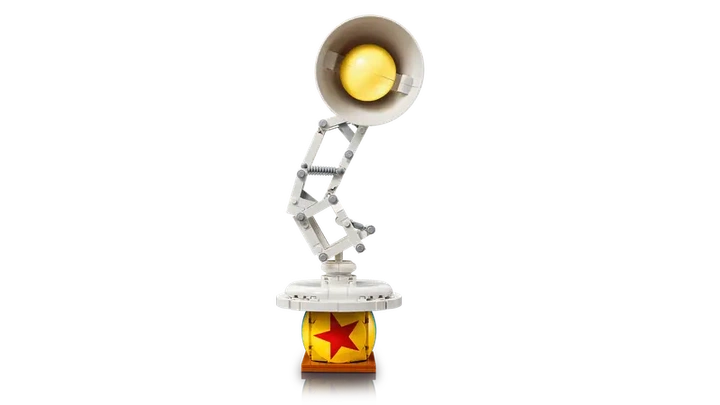 Конструктор LEGO Ideas Disney Pixar Luxo Jr. 613 элементов (21357) - изображение 3