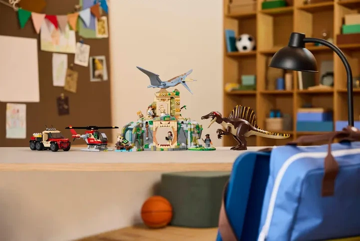 Конструктор LEGO Jurassic World Воздушная миссия с кетцалькоатлем