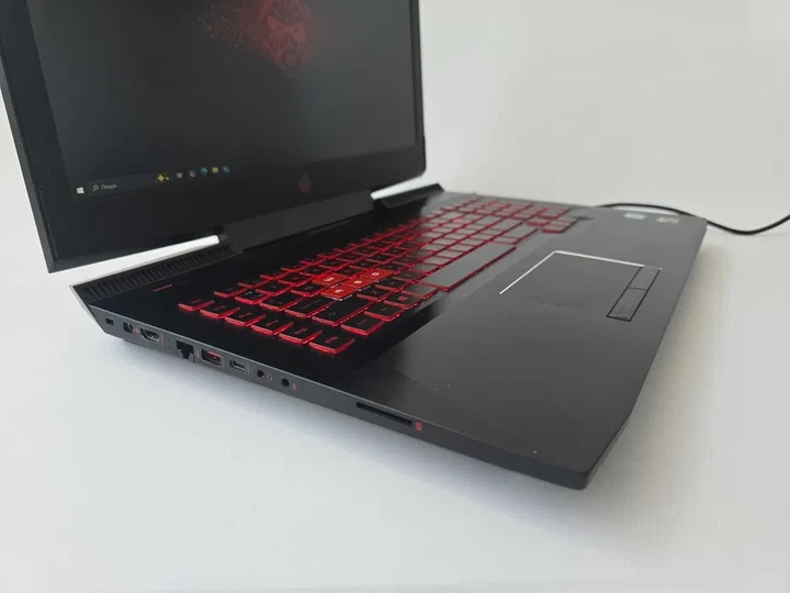 Ноутбук HP Omen 17 i5 7300HQ/GTX 1050/RAM 12GB/SSD 512GB/WIN 10 Б\В - Фото 2 Ноутбук HP Omen 17 i5 7300HQ/GTX 1050/RAM 12GB/SSD 512GB/WIN 10 Б\В - зображення 2