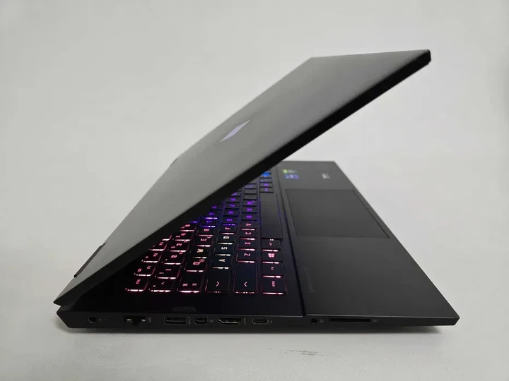 Ноутбук HP Omen 16 (2022) I7 12700H/RTX 3070/RAM 16GB/SSD 1TB/QHD 165Hz Б\В - Фото 5 Ноутбук HP Omen 16 (2022) I7 12700H/RTX 3070/RAM 16GB/SSD 1TB/QHD 165Hz Б\В - изображение 5