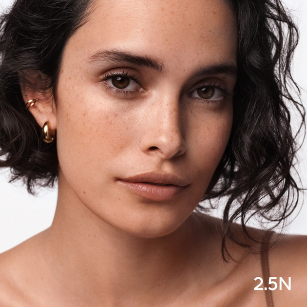 Тональна основа Guerlain Terracotta Le Teint Glow зволожуюча 2.5N Neutral 35 мл (3346470442351) - зображення 4