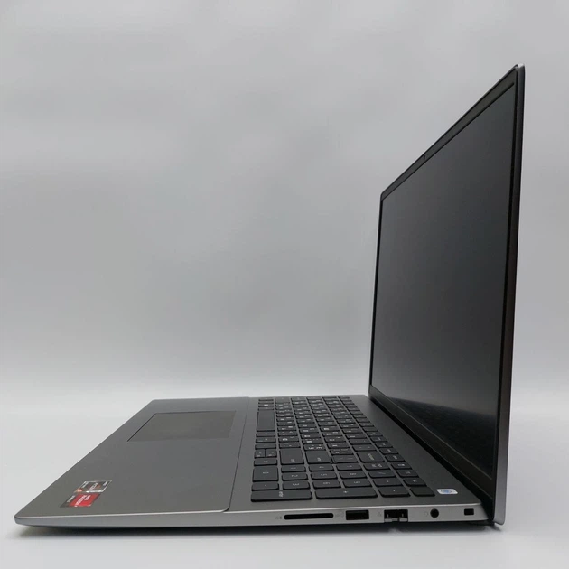 Ультрабук Dell Vostro 5625 / 16