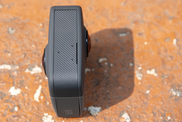 Kamera wideo GoPro Fusion 360° Black (CHDHZ-103 ) (955555909785022) - Outlet - obraz 5