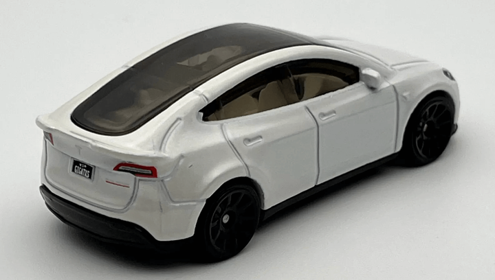 Машинка Базова Hot Wheels Tesla Model Y Green Speed 1:64 HKG28