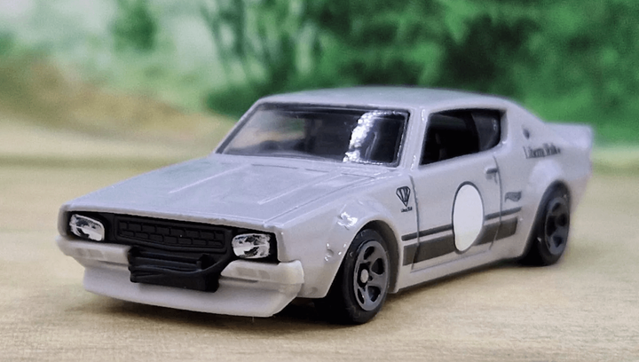 Машинка Базовая Hot Wheels Nissan Skyline 2000GT-R LBWK Liberty
