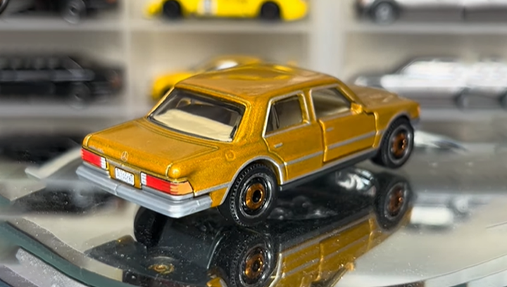 Машинка Premium Matchbox 1980 Mercedes-Benz 450 SEL Collectors 1