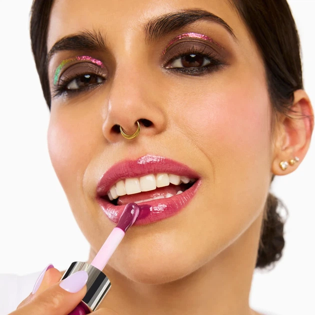 Масло для губ Hard Candy "Berry Bounce" Glosstopia Lip Slide Creamy Lip Oil - изображение 2