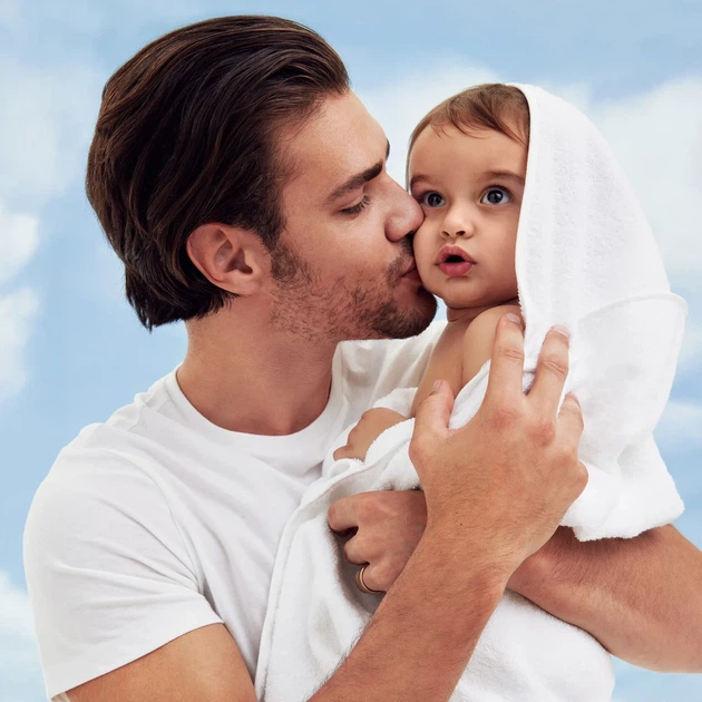 Дитячий банний рушник з капюшоном KYLIE BABY Hooded Bath Towel - зображення 4