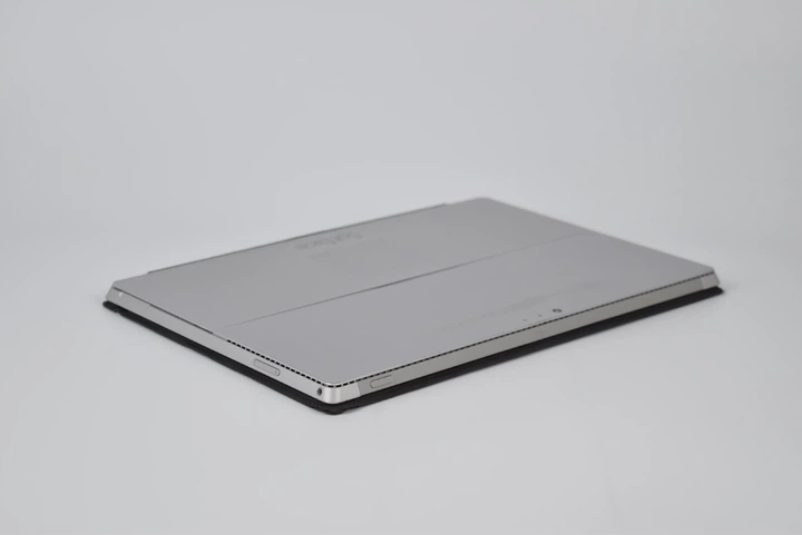 Ультрабук-планшет Microsoft Surface Pro 3 i5-4300U / 4 гб / ssd 128 гб / 12" ClearType 2160 x 1440 Сенсорний / Win10 Pro (б/в) Ноутбук - зображення 3