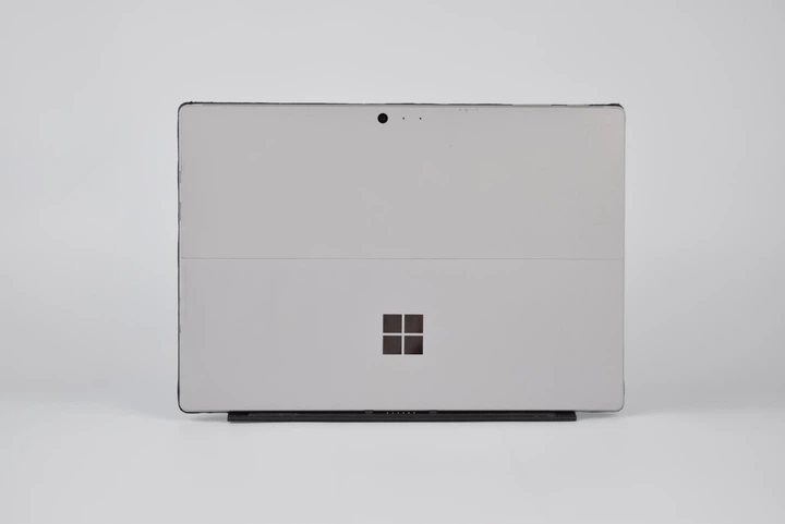 Ультрабук-планшет Microsoft Surface Pro 4 1724 i5-6300U / 8 гб
