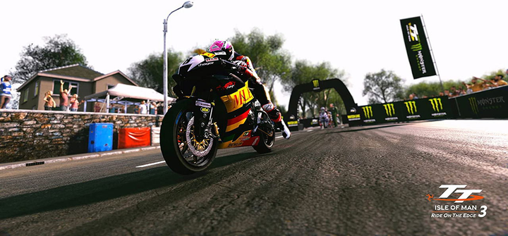 Gra PS4 TT Isle of Man: Ride on the Edge 3 (płyta Blu-ray) (3665962020144) - obraz 2