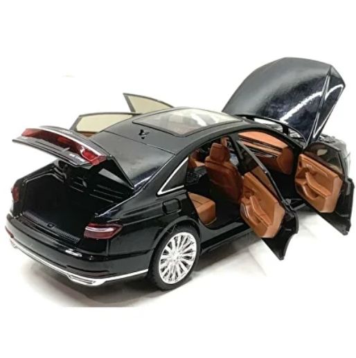 Моделька машини Audi A8 в маштабі 1:24, має звукові та світлові ефекти і рухомі деталі - зображення 6
