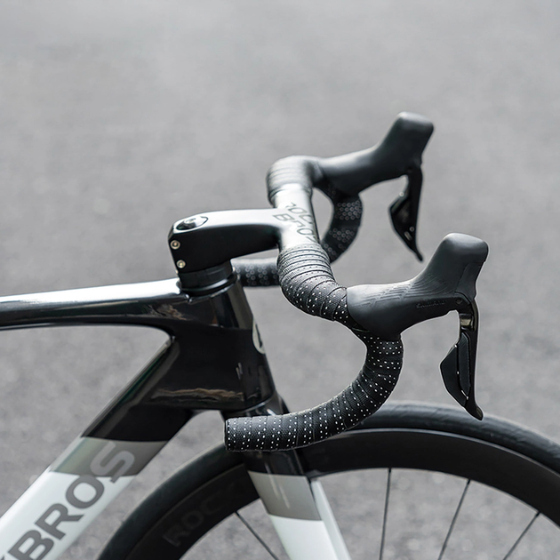 Обмотка керма RockBros EVA Handlebar Tape "Power" Pattern White (71240004019) - зображення 8