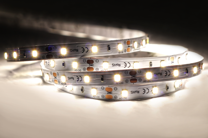 Taśma LED MW Power 12V 120 LED SMD2835 6500K IP64 5 m (5902135156551) - obraz 2