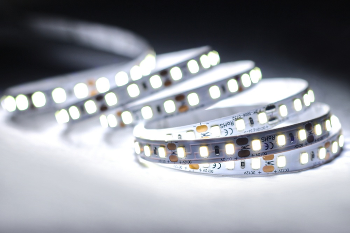 Світлодіодна стрічка MW Power 12В 60 LED SMD2835 4000K IP33 50 м (5902135156612) - зображення 2