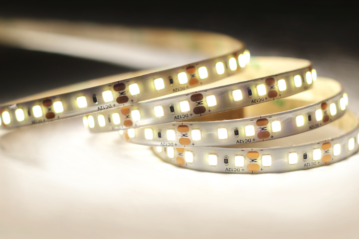 Taśma LED MW Power 12V 120 LED SMD2835 4000K IP33 5 m (5902135156728) - obraz 2