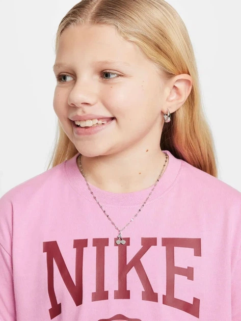 Дитяча футболка для дівчинки Nike G Nsw Tee Graphic Star HM6303-646 128-137 S Рожева (197602764574) - зображення 3