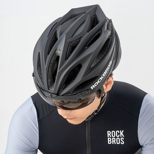Kask rowerowy Rockbros z szybka, odpinane okulary z ochrona UV Black (5907769373350) - obraz 7