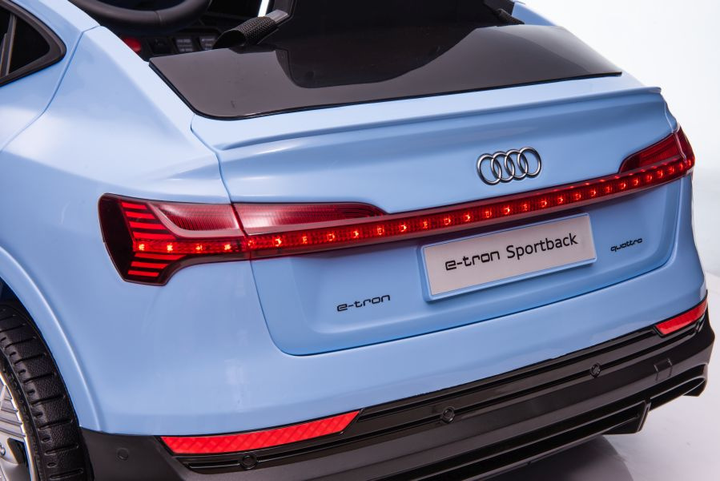 Samochód elektryczny dla dzieci Lean Toys Audi E- Tron QLS-6688 Niebieski (5904204750493) - obraz 8