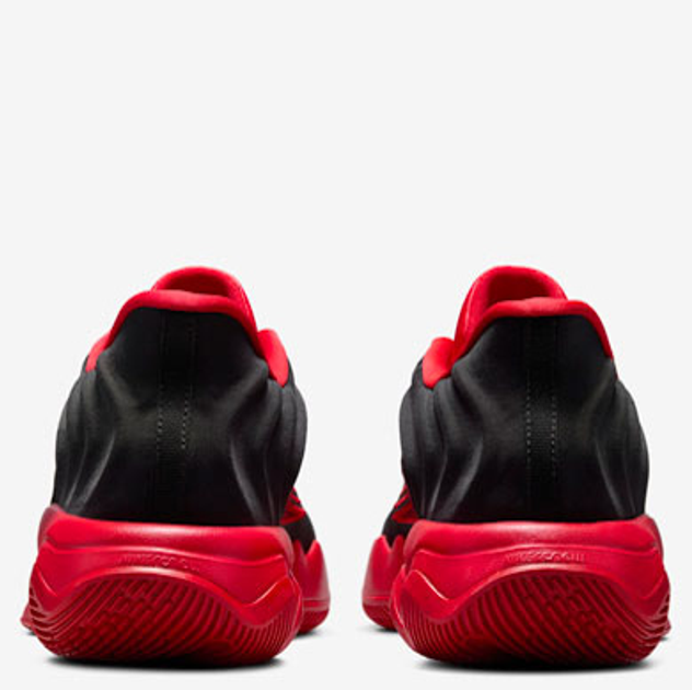Чоловічі кросівки для баскетболу Nike Giannis Immortality 4 FQ3680-004 44 (10US) Чорні з червоним (197859215522) - зображення 4