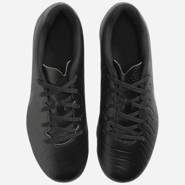 Підліткові футбольні бутси шиповки для хлопчика Nike Jr Legend 10 Club Fg/Mg DV4352-002 36 (4Y US) Чорні (197597327464) - зображення 4