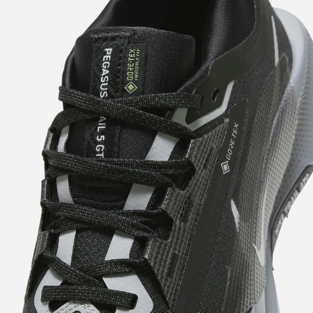 Жіночі кросівки для бігу з Gore Tex Nike W Pegasus Trail 5 Gtx FQ0912-001 39 (8US) Чорні (197597072302) - зображення 7