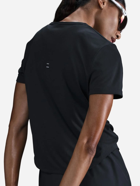 Спортивна футболка жіноча Nike W Nk Tempo Df Ss Top HQ0648-010 XS Чорна (197859676415) - зображення 6