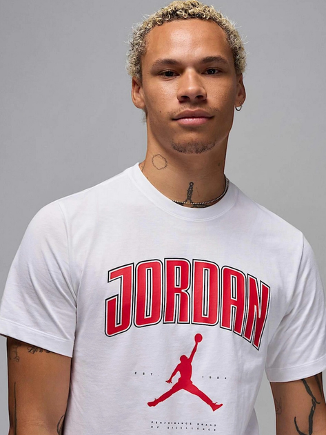 Футболка бавовняна довга чоловіча Nike M J City 88 SS Crew HQ0009-100 M Біла (197859007912) - зображення 4