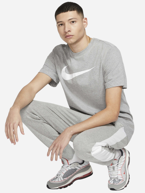 Koszulka męska basic Nike M Nsw Tee Icon Swoosh DC5094-063 XL Szara - obraz 3