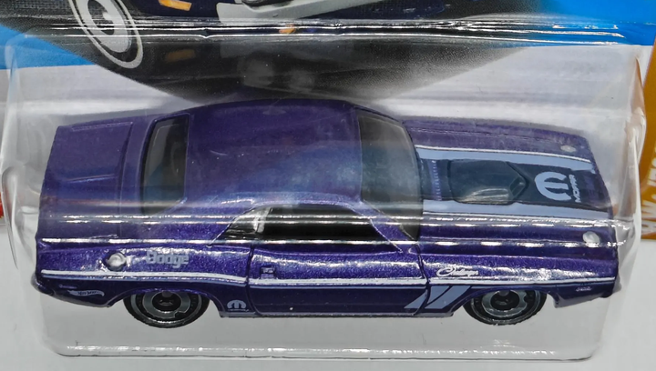 Машинка Базова Hot Wheels '70 Dodge Hemi Challenger Mopar '70s vs