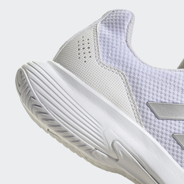 Женские кроссовки для тенниса Adidas Gamecourt 2 W HQ8476 36.5 (4UK) 22.5 см Ftwwht/Silvmt/Ftwwht (4066748165421) - Фото 6 Женские кроссовки для тенниса Adidas Gamecourt 2 W HQ8476 36.5 (4UK) 22.5 см Ftwwht/Silvmt/Ftwwht (4066748165421) - изображение 6