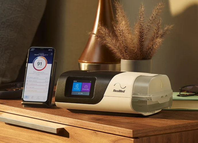 Авто CPAP апарат ResMed AirSense 11 із зволожувачем - зображення 3