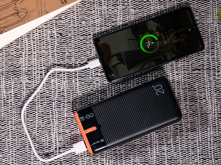 Powerbank Tracer EnerGen 20000mAh Black/Orange (TRABAT47516) - obraz 9