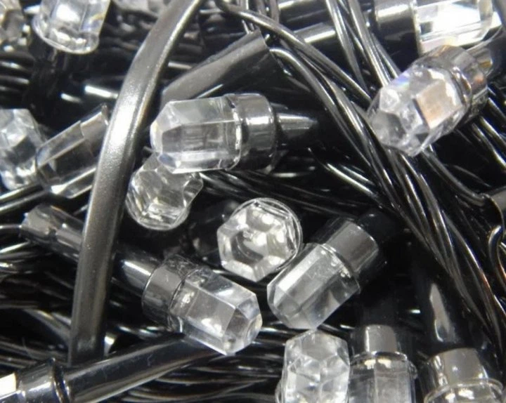 Светодиодная гирлянда No Brand 500 LED рубин 8 мм длина 28 метров с черным проводом, свет белый теплый - изображение 6
