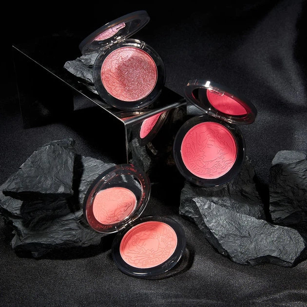 Румяна Oden’s eye "Radiant Flame" Shadows Blusher S101 - Фото 4 Румяна Oden’s eye "Radiant Flame" Shadows Blusher S101 - изображение 4
