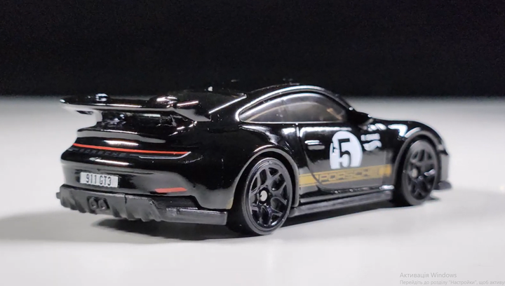 Машинка Базова Hot Wheels Porsche 911 GT3 Race Day 1:64 HYX17