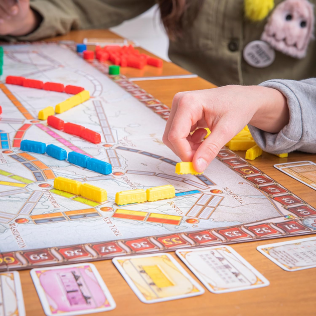 Gra planszowa Days of Wonder Ticket to Ride (edycja angielska) (DOW7201) (824968717912) - obraz 5