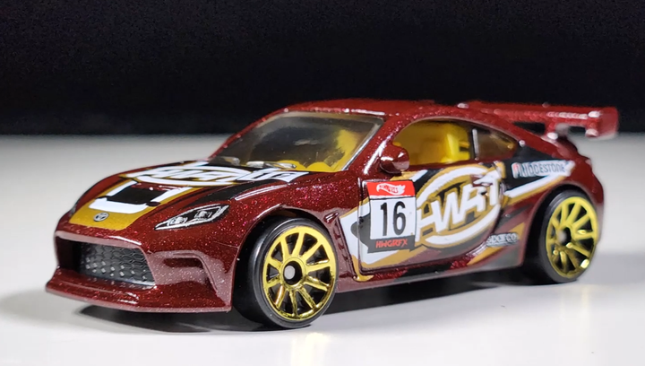 【R&B】Race Brown Tender Love Машинка Базова Hot Wheels Toyota GR86 Cup Compact Kings 1:64 HYX74