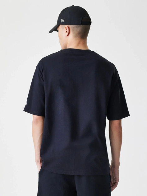 T-shirt męski bawełniany oversize New Era Ne Premium Essential Os 60752363 M Czarny (0198976882710) - obraz 2