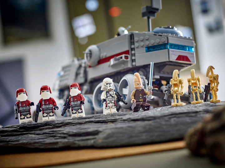 Конструктор LEGO Star Wars Джаггернаут Великої армії Республіки 813 елементів (75413) - зображення 10