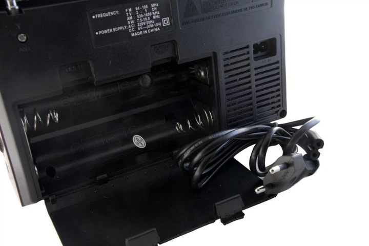 Радіоприймач колонка MP3 Golon RX-9922UAR - Фото 5 Радіоприймач колонка MP3 Golon RX-9922UAR - изображение 5